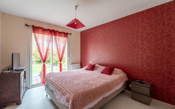 Maison à vendre    5 pièces •  Parentis-en-Born