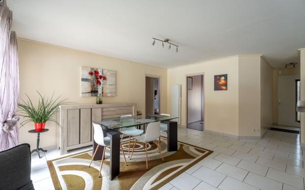 Maison à vendre    5 pièces •  Parentis-en-Born