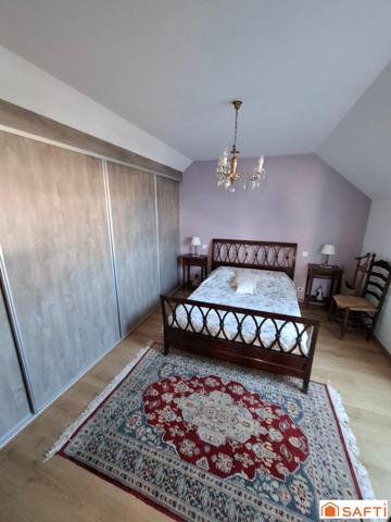 Maison contemporaine 2017,  173m2, 6 pièces, 4 chambres, vue montagne