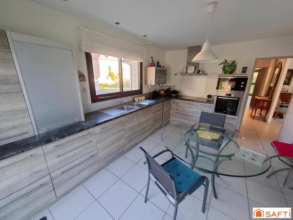 Maison contemporaine 2017,  173m2, 6 pièces, 4 chambres, vue montagne