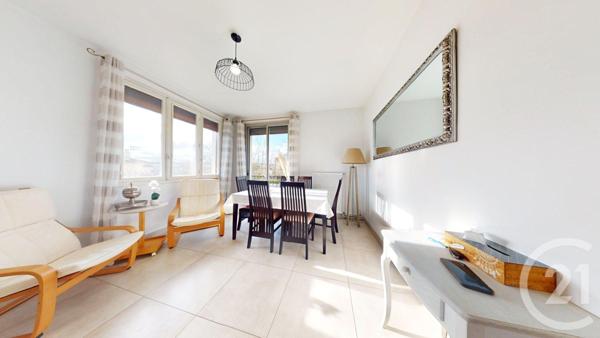 Maison à vendre  5 pièces - 100,28 m2 ONET LE CHATEAU - 12