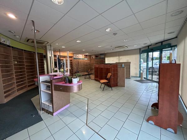 Vente Local commercial 143 m2 à Varennes-Vauzelles