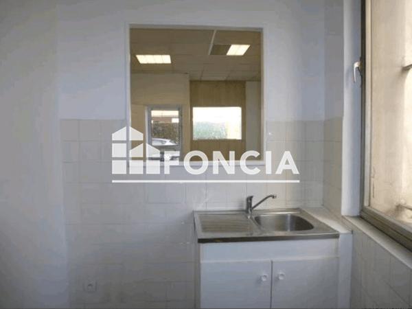 Location Studio 29.54 m² - 254 AV. AMBROISE CROIZAT Saint Martin D'heres 38400