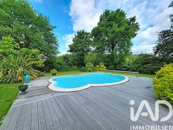 Maison à vendre 5 pièces 126 m² Châtillon-sur-Thouet