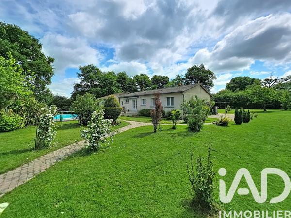 Maison à vendre 5 pièces 126 m² Châtillon-sur-Thouet
