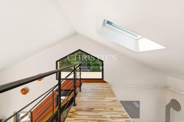 Maison familiale en bordure de forêt,  proche des commodités et du tram B