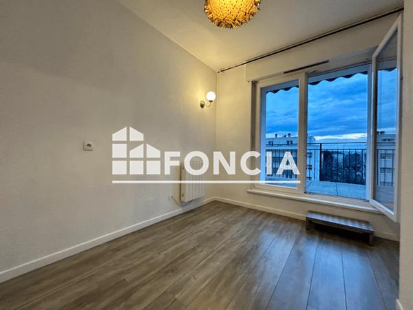 Location Appartement 3 pièces 44.56 m² - 1 RUE DE COSSWILLER Strasbourg 67200