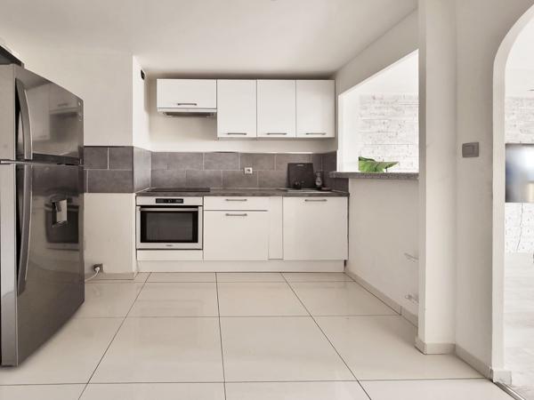 Appartement 2 pièces - 62 m² Exclusivité efficity