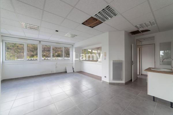 Local professionnel / commercial