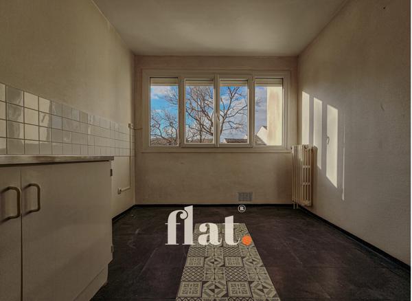 GRAND T2 | ST HERBLAIN LE GOLF | TRAVAUX À PRÉVOIR | BALCON | DPE D