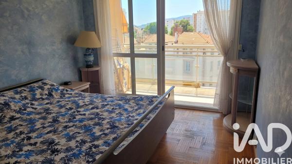 Appartement à vendre 4 pièces 79 m² Antibes