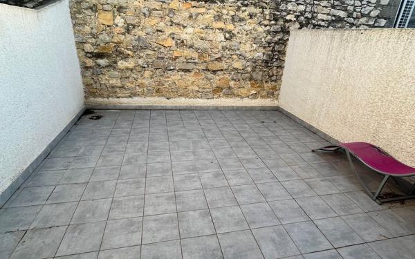 Appartement à louer    2 pièces •  Lansargues