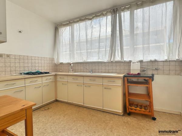 Vente Appartement 98m 2 - 3 chambre(s) - Tourcoing, Ma Campagne • Réf. VA26452
