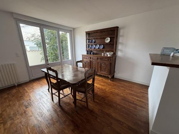 Maison à vendre 182 069 € Soyaux 6 p 116 m² DPE D