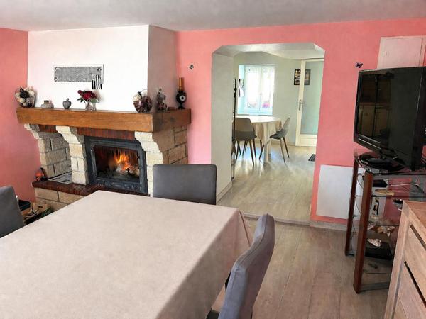 Maison Thizy Les Bourgs 4 pièces 77m2 ,caves et jardin de 150m2