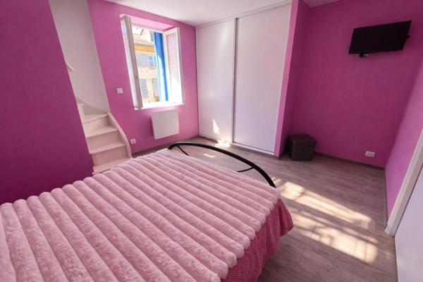 Maison Thizy Les Bourgs 4 pièces 77m2 ,caves et jardin de 150m2