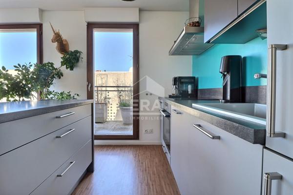 Duplex d'exception au dernier étage, Vue canal, terrasses et prestations haut de gamme