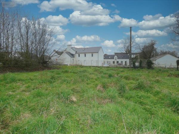 Terrain à Batir à vendre à Pleyben dans le Finistère (29190), ref : 2172
