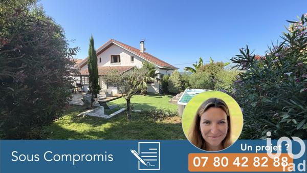 House for sale 7 rooms 144 m² Mouguerre