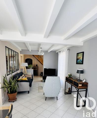 Maison à vendre 6 pièces 143 m² Saintes