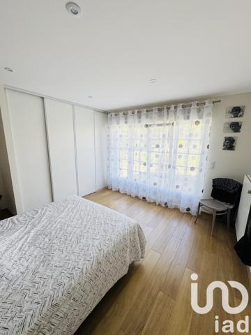 Maison à vendre 6 pièces 143 m² Saintes