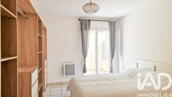 Location appartement 2 pièces 36 m² Saint-Cyr-sur-Mer