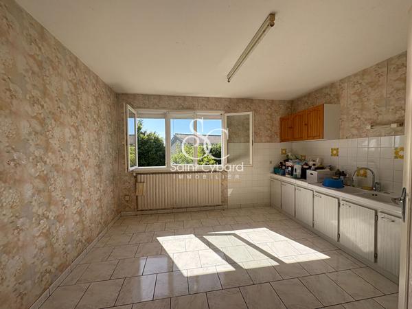 Hiersac Grande maison avec terrain