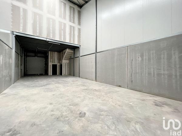 Atelier à vendre 192 m² Brie-Comte-Robert