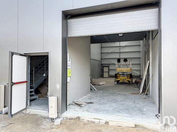 Atelier à vendre 192 m² Brie-Comte-Robert