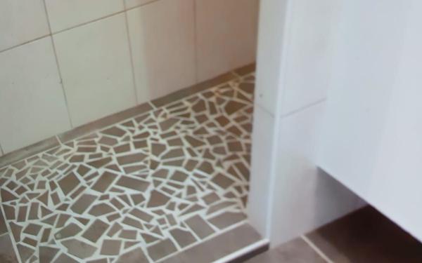 Immeuble à vendre    12 pièces •  Saint-Étienne