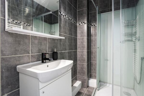 CHAMBRE MEUBLEE DANS COLOCATION - PESSAC CENTRE