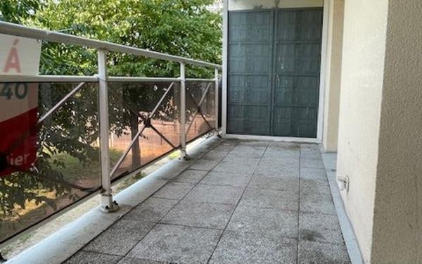 Appartement à vendre    2 pièces • 51,61 m2 Le Blanc-Mesnil