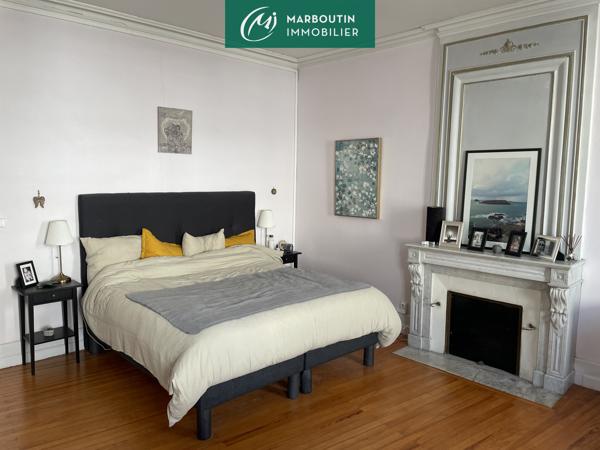 Maison 7 pièce(s) 4 chambre(s) 289 m²
