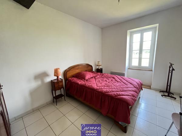 Maison 8 pièce(s) 1 chambre(s) 600 m²