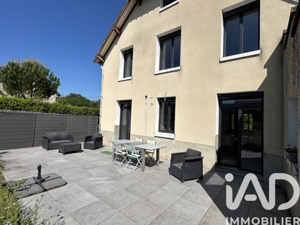 Maison à vendre 9 pièces 185,32 m² Huisseau-sur-Cosson