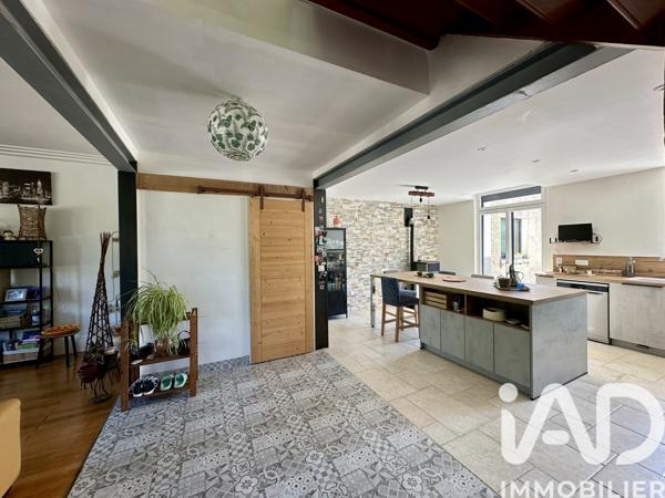 Maison à vendre 9 pièces 185,32 m² Huisseau-sur-Cosson