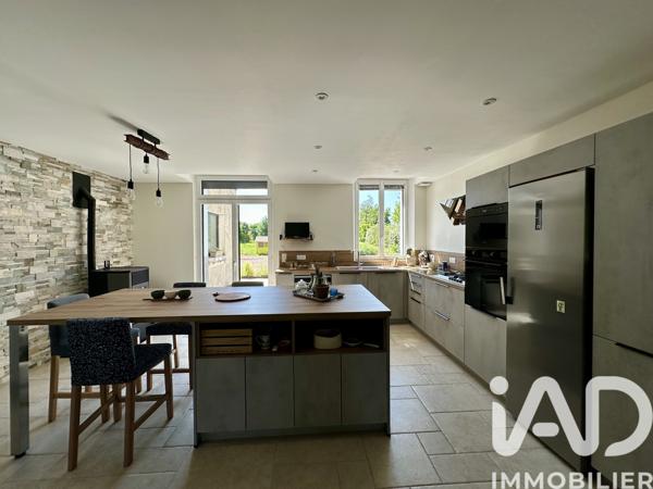 Maison à vendre 9 pièces 185,32 m² Huisseau-sur-Cosson