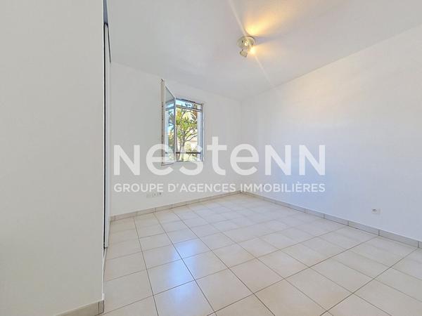 PEGOMAS : 2P avec GARAGE proche du centre ville