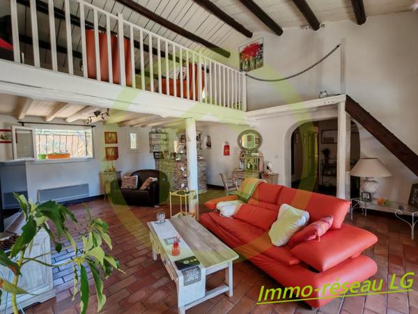 Maison à LE CASTELLET (83330)