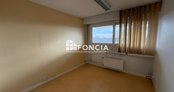 À vendre Local commercial 342 m² - Limoges 87100