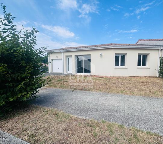 Maison  3 chambres et garage 239 800 €