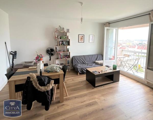 Appartement à louer 2 pièces 45.92m² Limoges (87000)