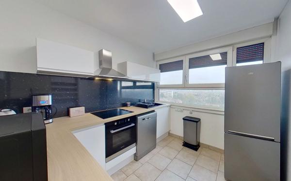 Appartement à louer    4 pièces •  Nancy