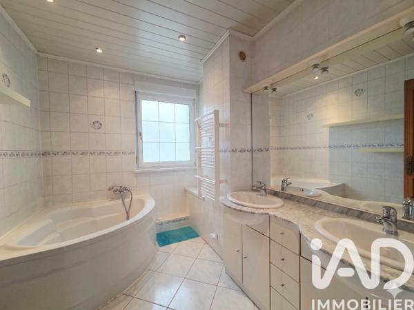 Immeuble à vendre 220 m² Forbach