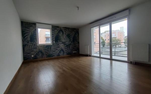 Appartement à vendre    3 pièces • 69,57 m2 Le Petit-Quevilly