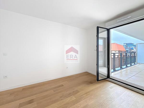 Appartement Suresnes 3 pièce(s) 61 m2