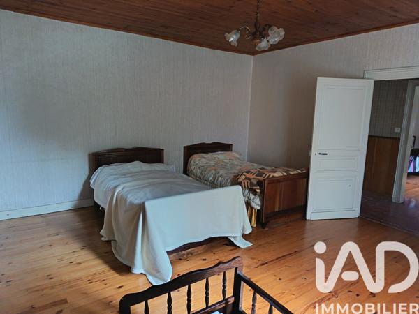 Maison à vendre 6 pièces 240 m² Montpon-Ménestérol