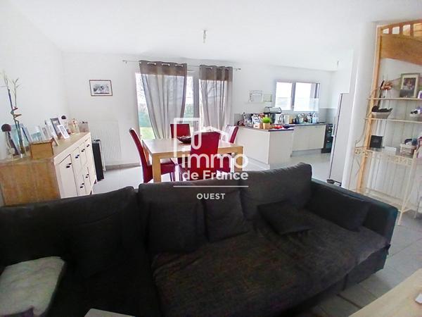 Maison SAINT BERTHEVIN