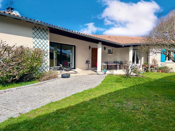 17200 ROYAN Villa d'architecte avec appartement indépendant - Royan