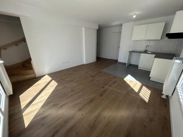 Location Appartement 5 pièces 105 m² - Alfortville 94140